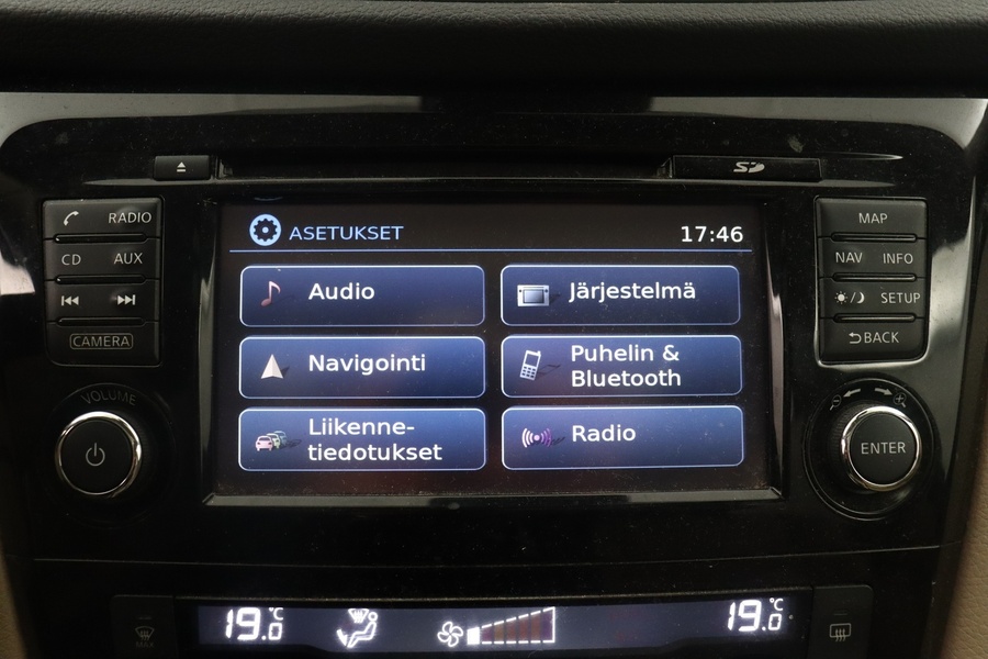 Nissan X-Trail vaihtoauto