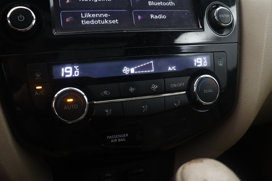 Nissan X-Trail vaihtoauto