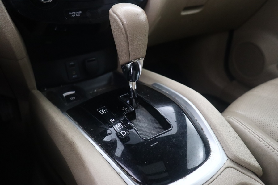 Nissan X-Trail vaihtoauto