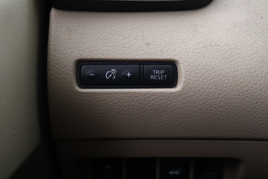 Nissan X-Trail vaihtoauto