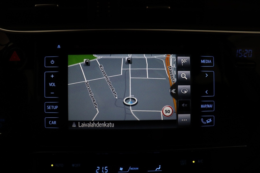 Toyota Auris vaihtoauto