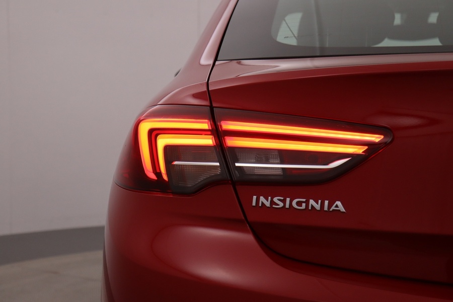 Opel Insignia vaihtoauto