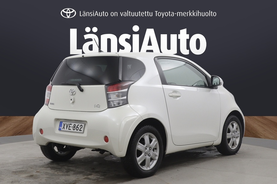Toyota iQ vaihtoauto