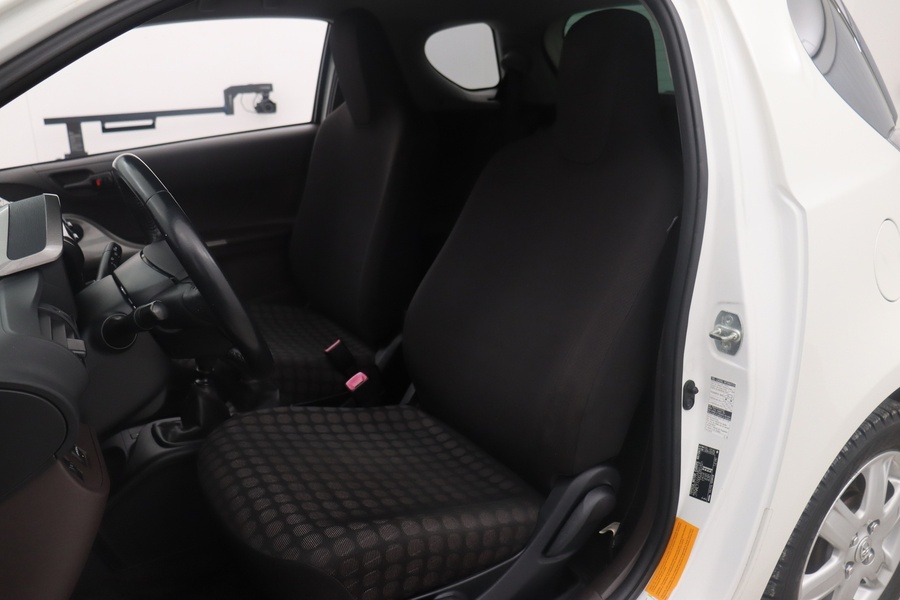 Toyota iQ vaihtoauto