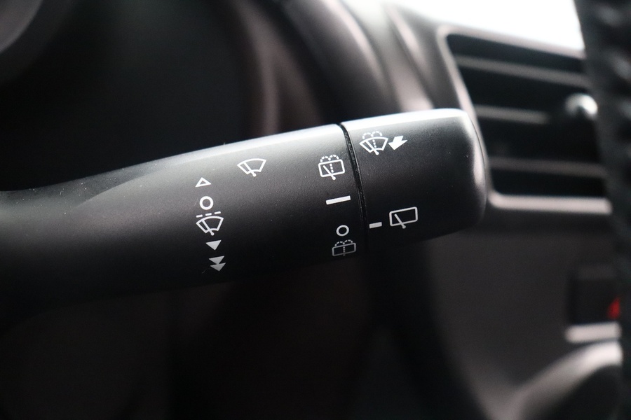 Toyota iQ vaihtoauto