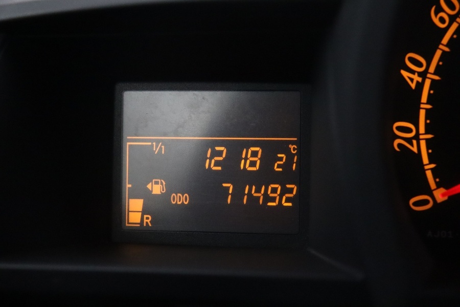 Toyota iQ vaihtoauto