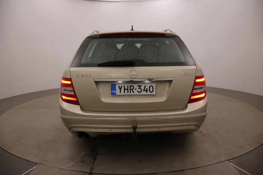 Mercedes-Benz C vaihtoauto