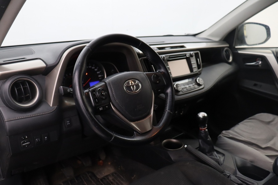 Toyota RAV4 vaihtoauto