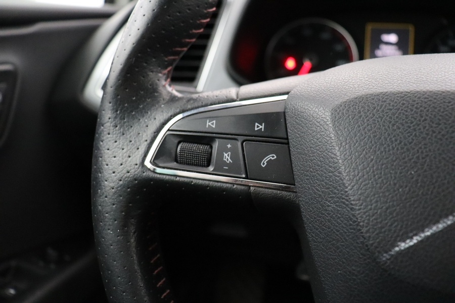 SEAT Leon vaihtoauto