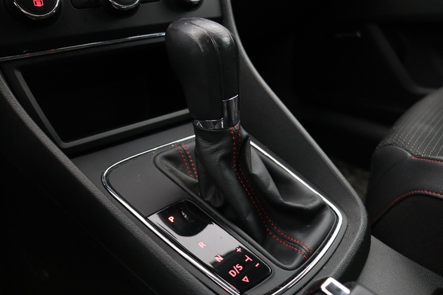 SEAT Leon vaihtoauto