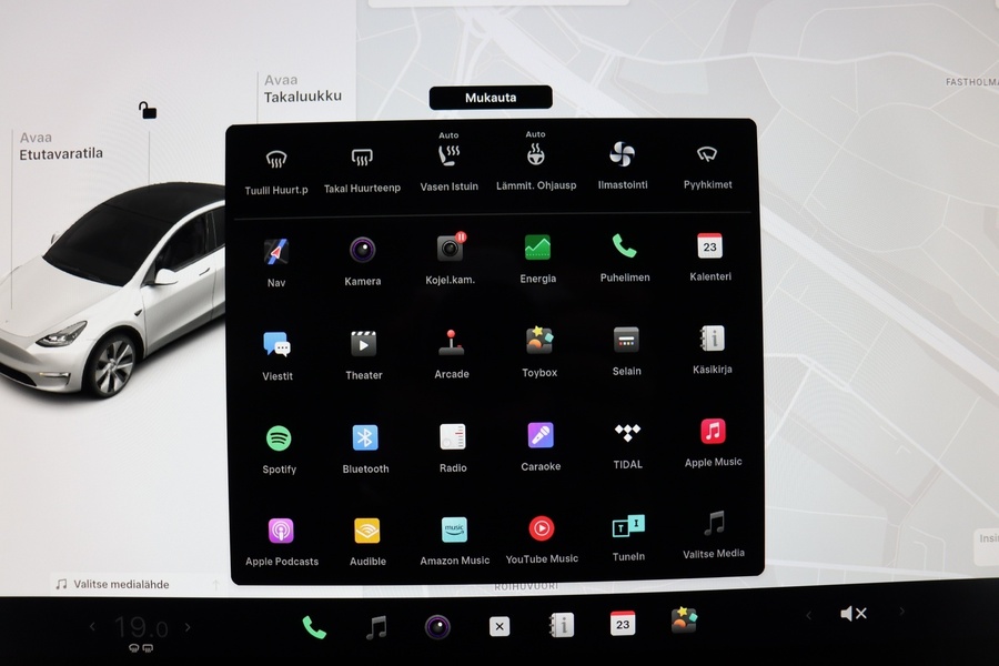 Tesla Model Y vaihtoauto