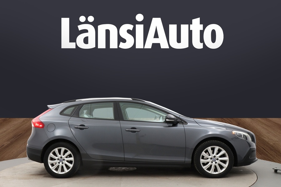 Volvo V40 Cross Country vaihtoauto