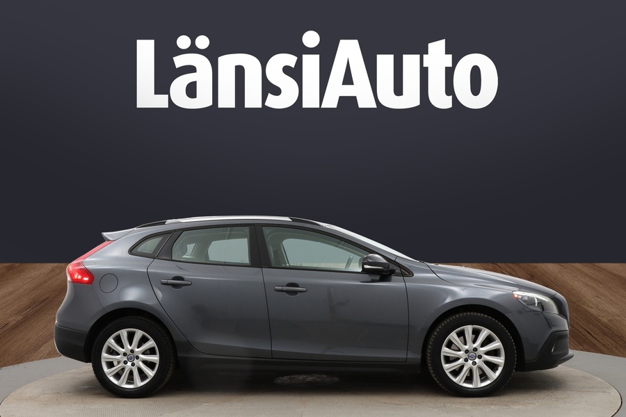 Volvo V40 Cross Country vaihtoauto