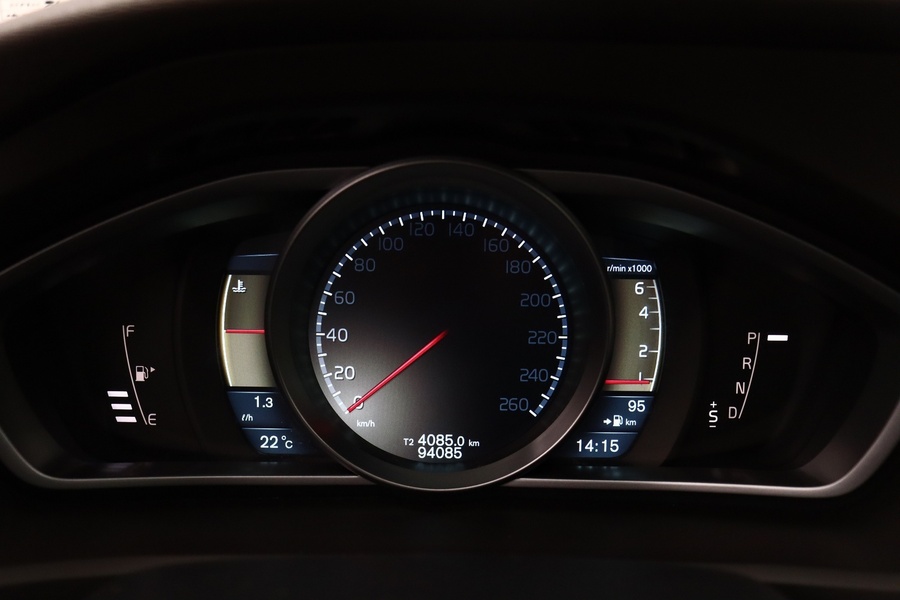 Volvo V40 Cross Country vaihtoauto