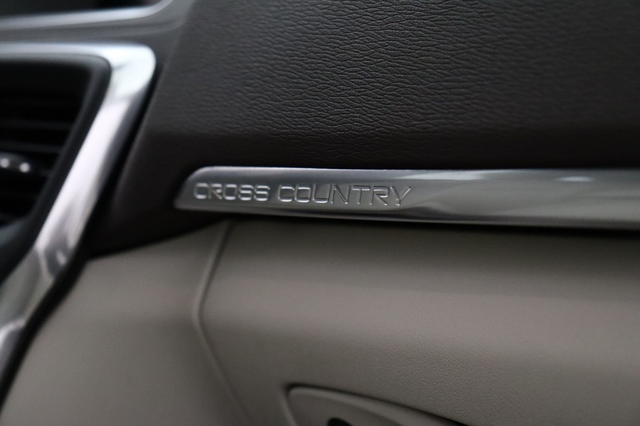 Volvo V40 Cross Country vaihtoauto