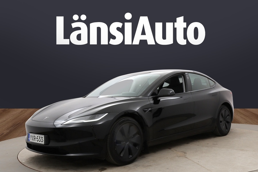 Tesla Model 3 vaihtoauto