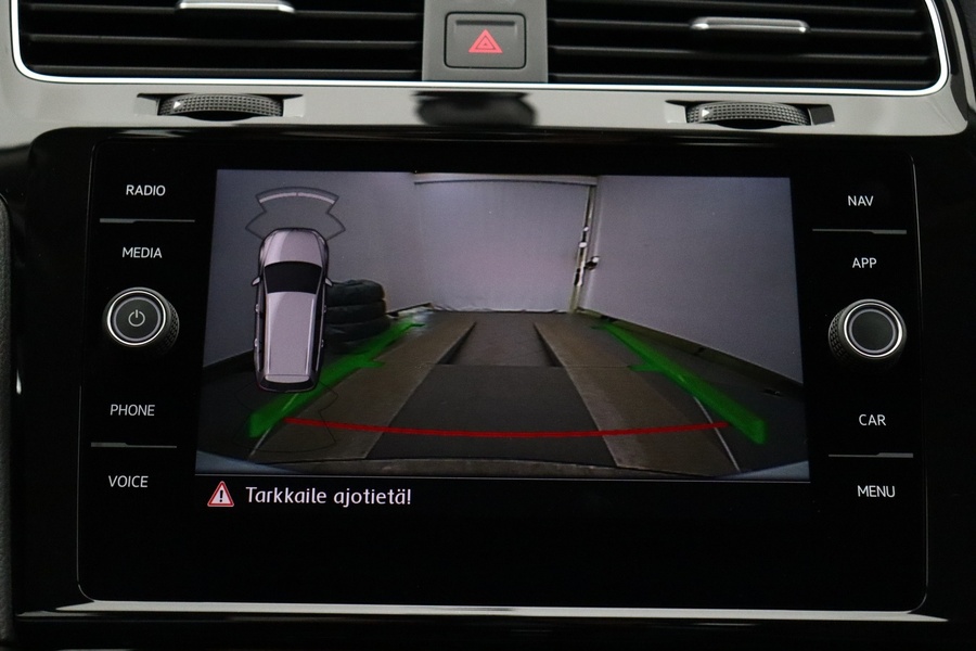 Volkswagen Golf vaihtoauto