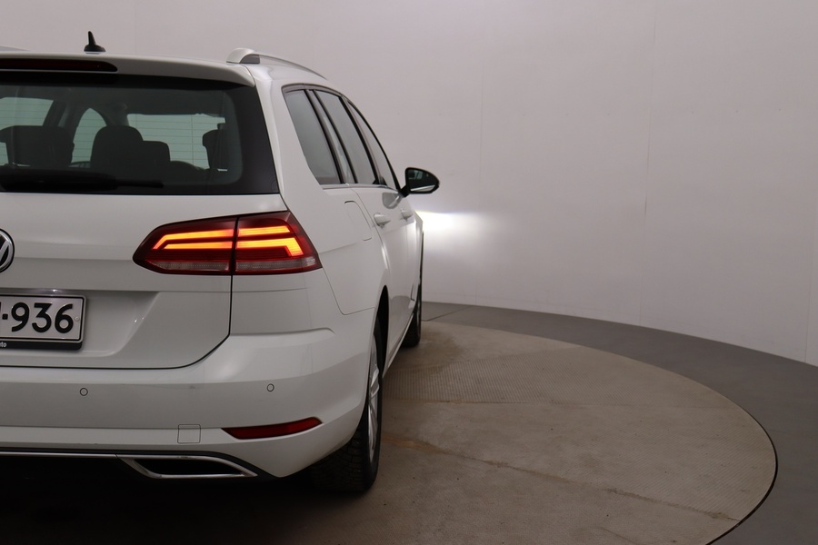 Volkswagen Golf vaihtoauto