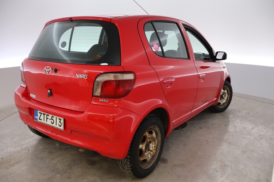 Toyota Yaris vaihtoauto