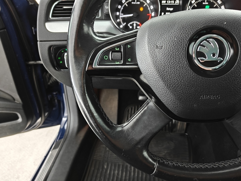 Skoda Superb vaihtoauto