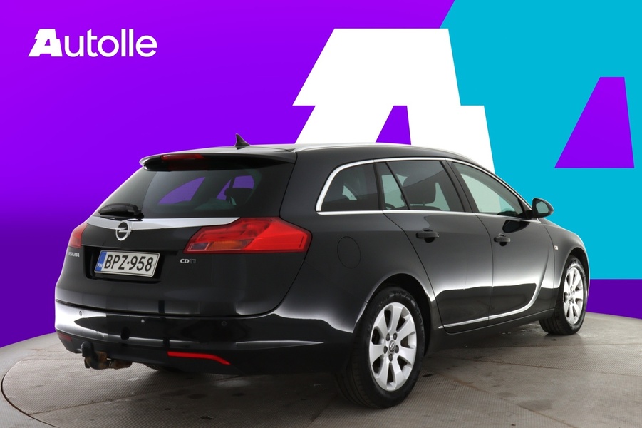 Opel Insignia vaihtoauto