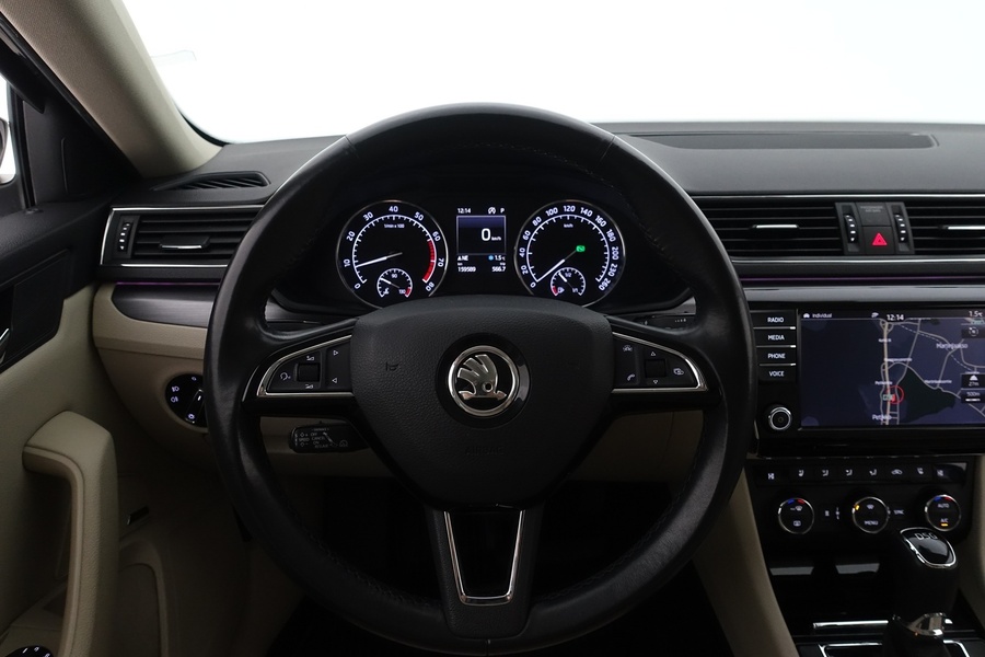 Skoda Superb vaihtoauto