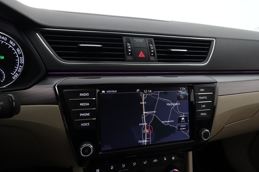 Skoda Superb vaihtoauto