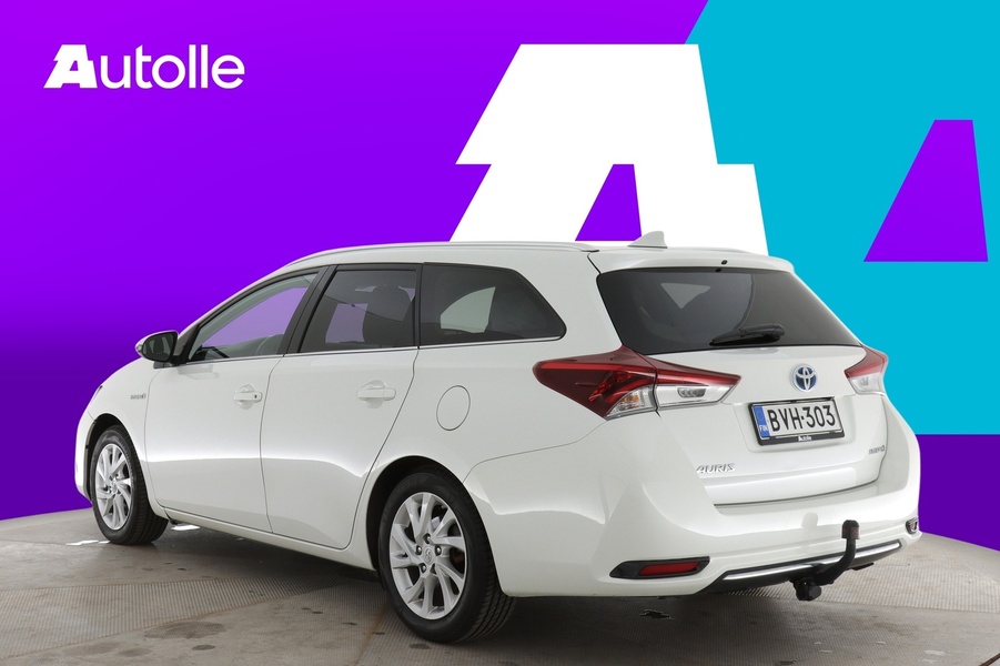 Toyota Auris vaihtoauto