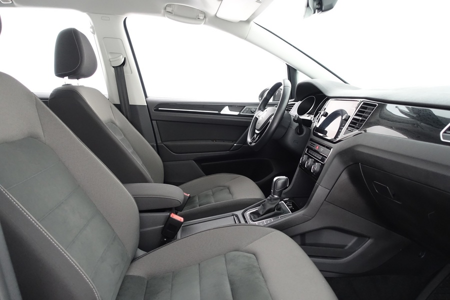 Volkswagen Golf Sportsvan vaihtoauto