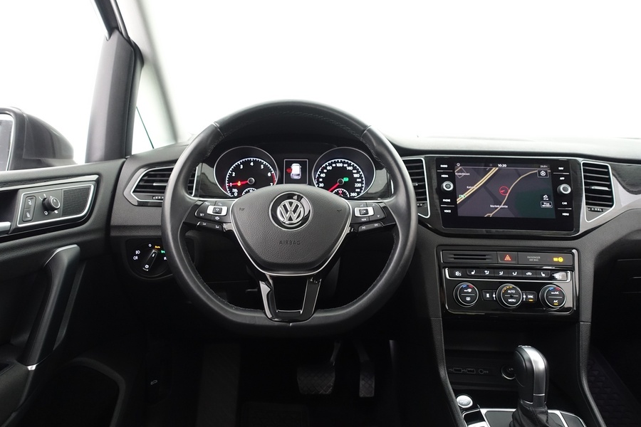 Volkswagen Golf Sportsvan vaihtoauto