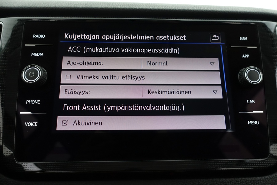 Volkswagen Golf Sportsvan vaihtoauto