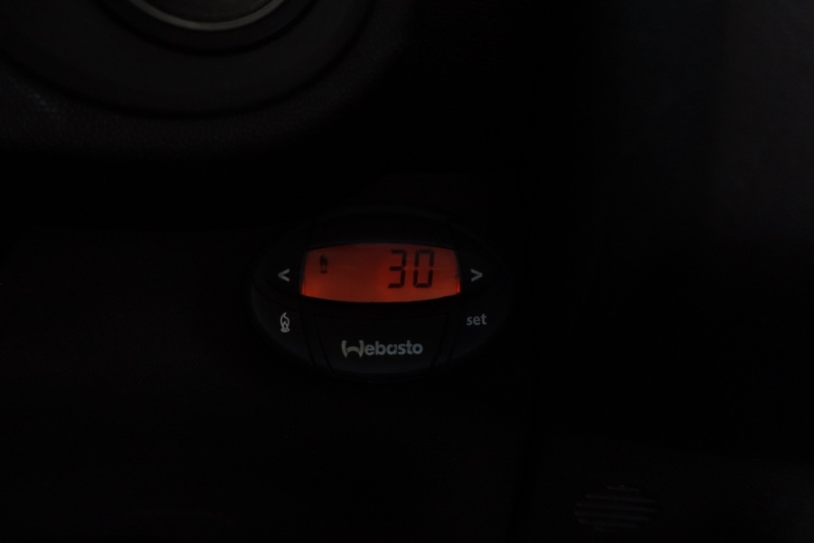 Nissan Navara vaihtoauto