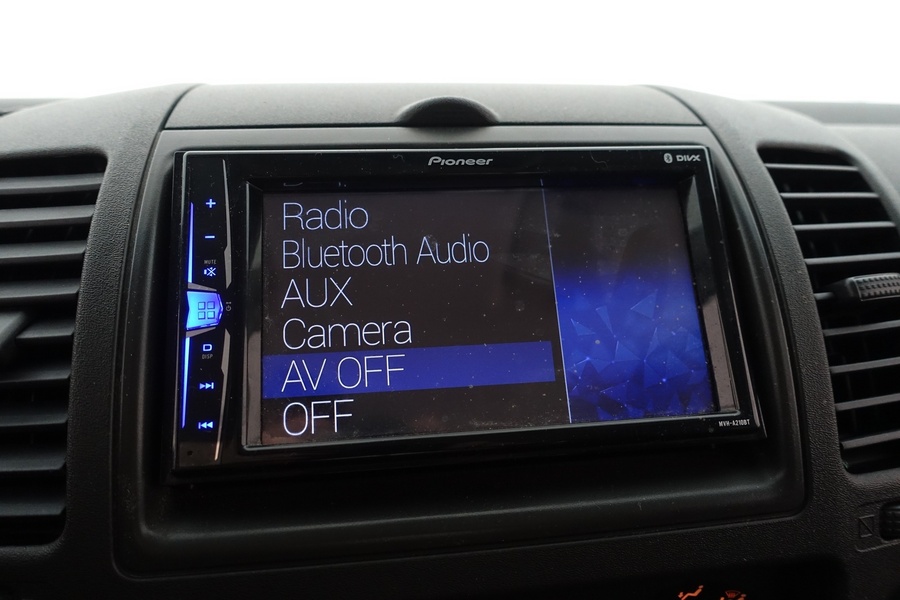 Nissan Navara vaihtoauto