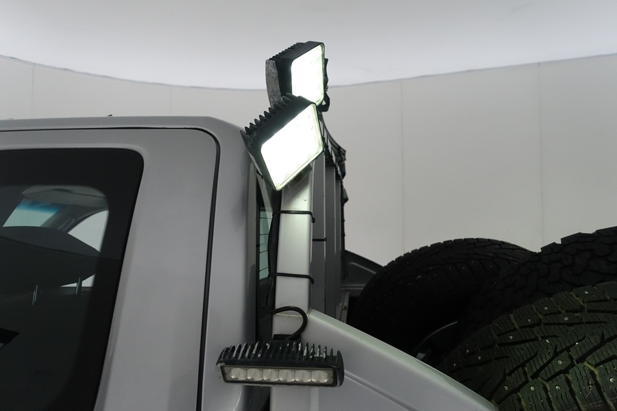 Nissan Navara vaihtoauto