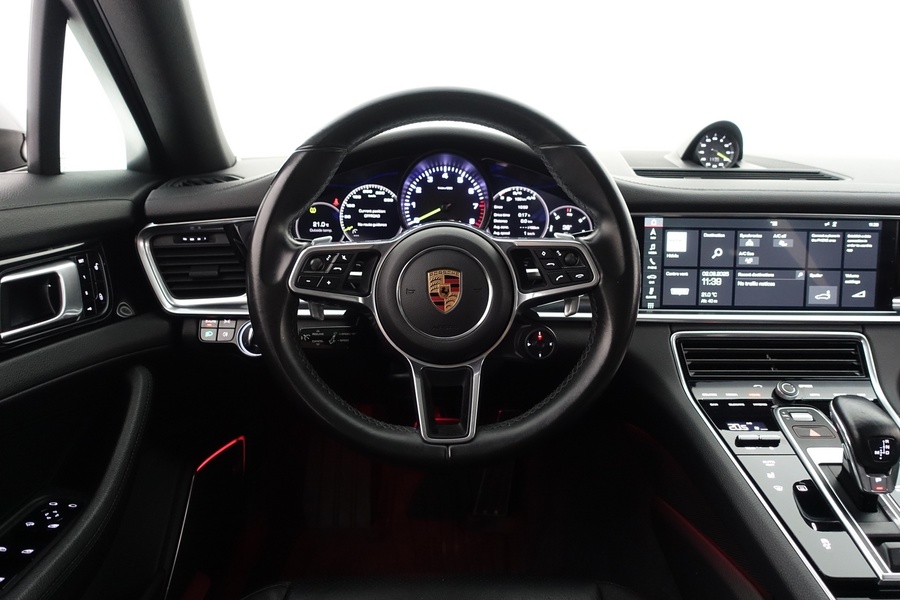 Porsche Panamera vaihtoauto