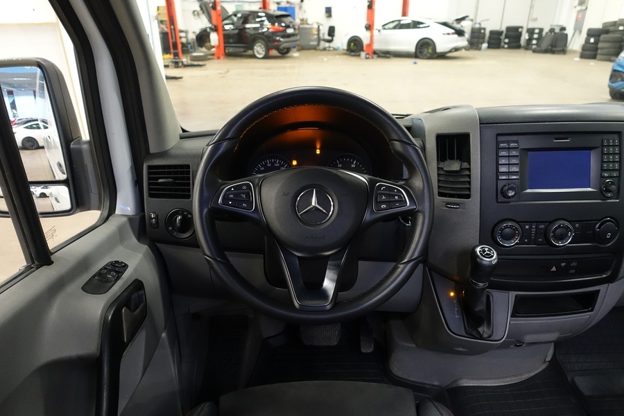 Mercedes-Benz Sprinter vaihtoauto