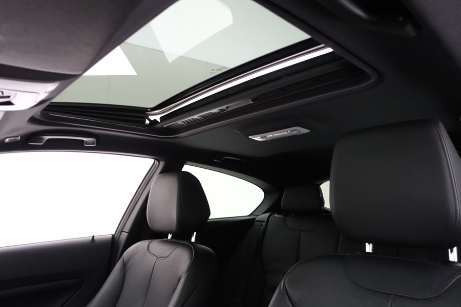 BMW M135i vaihtoauto