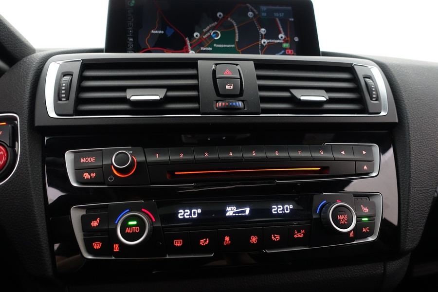 BMW M135i vaihtoauto