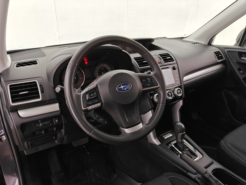 Subaru Forester vaihtoauto