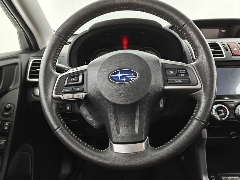 Subaru Forester vaihtoauto