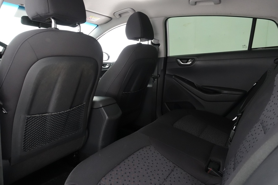 Hyundai IONIQ electric vaihtoauto