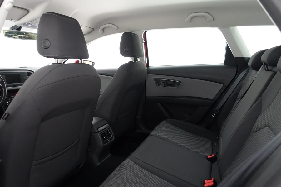 SEAT Leon ST vaihtoauto