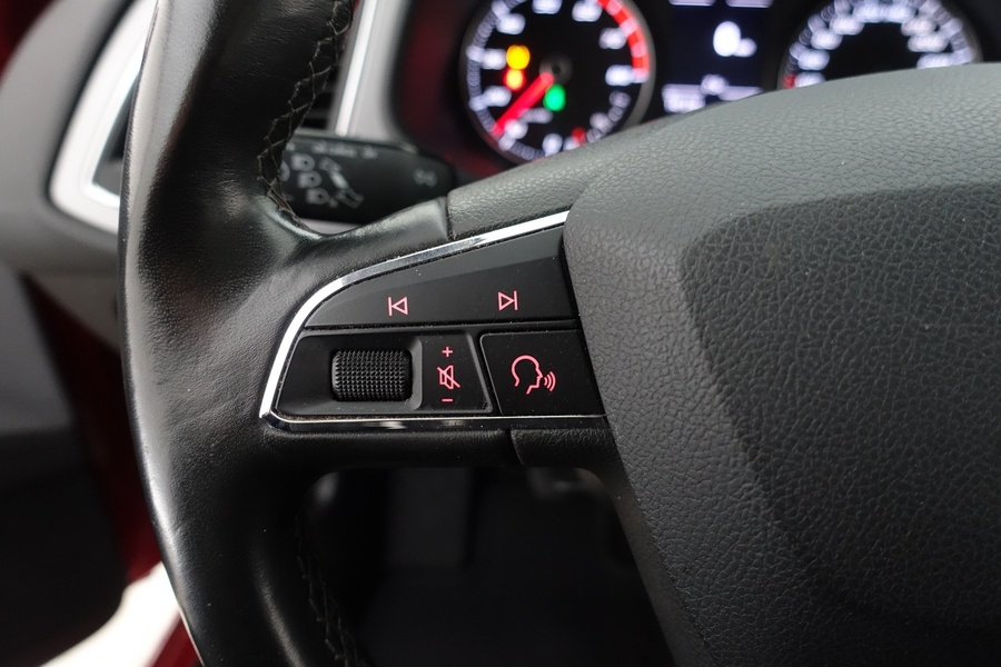 SEAT Leon ST vaihtoauto