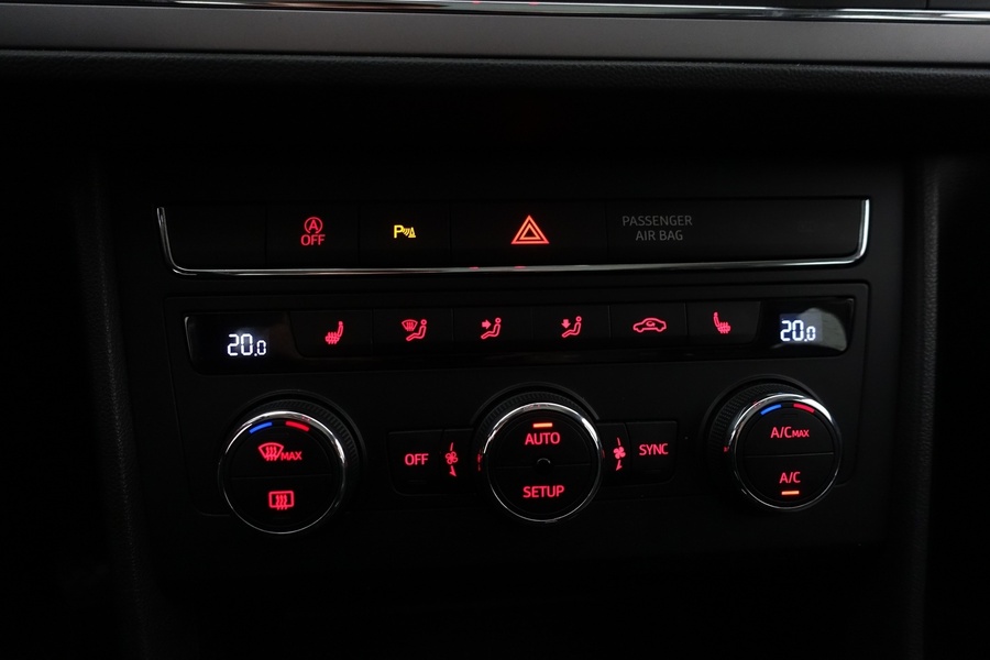 SEAT Leon ST vaihtoauto