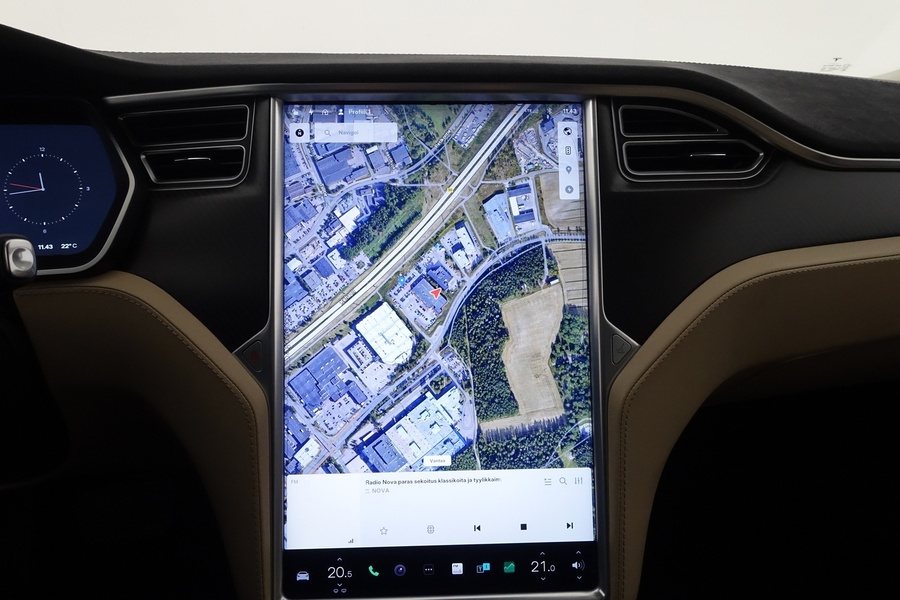 Tesla Model S vaihtoauto