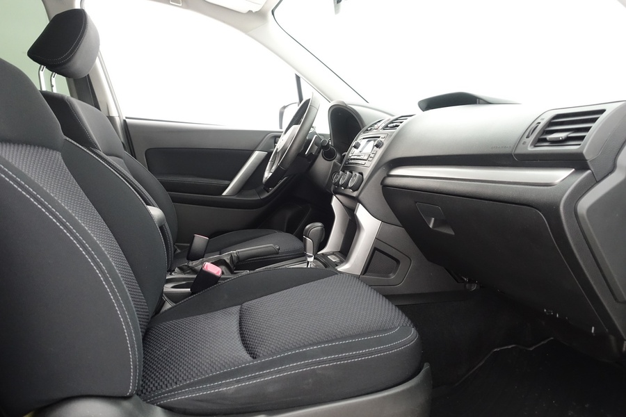 Subaru Forester vaihtoauto