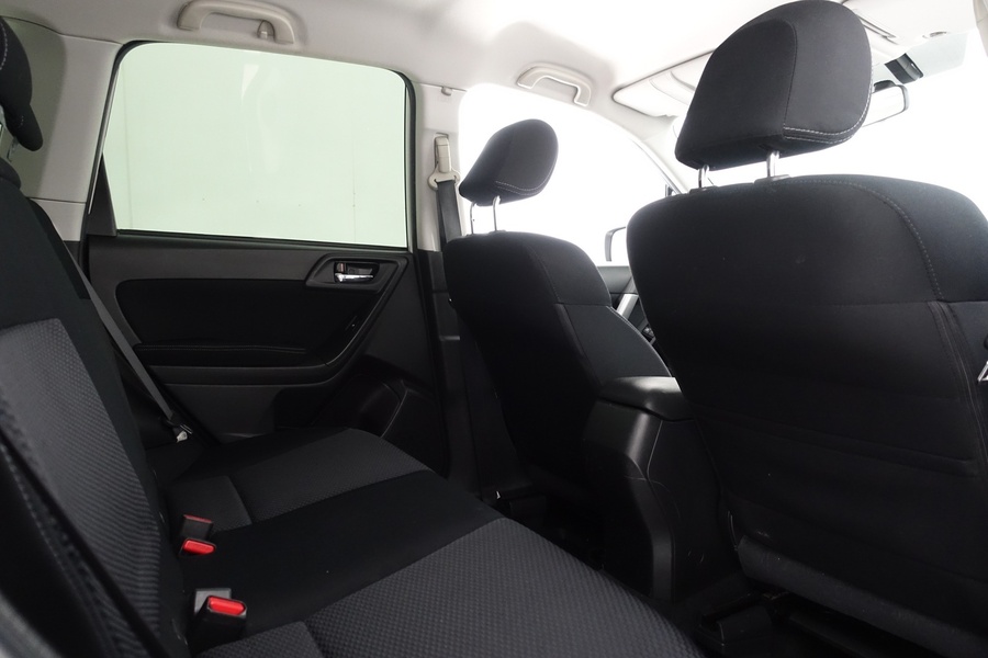 Subaru Forester vaihtoauto