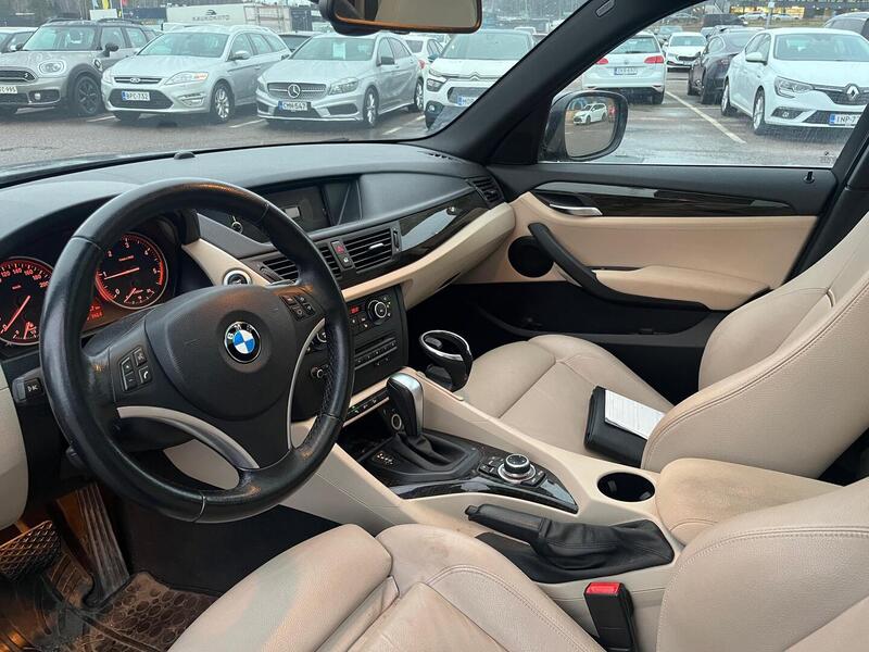 BMW X1 vaihtoauto