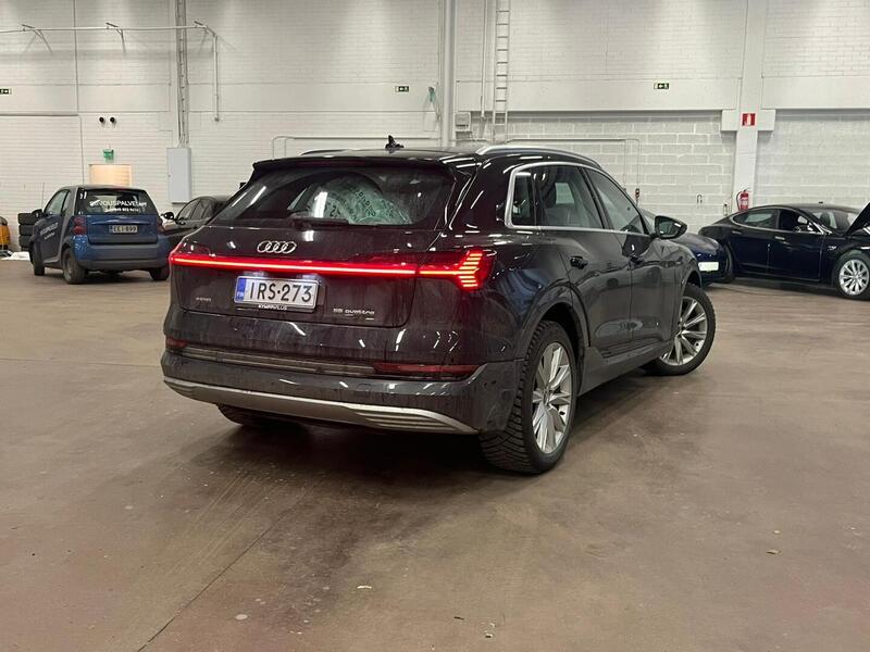 Audi e-tron vaihtoauto