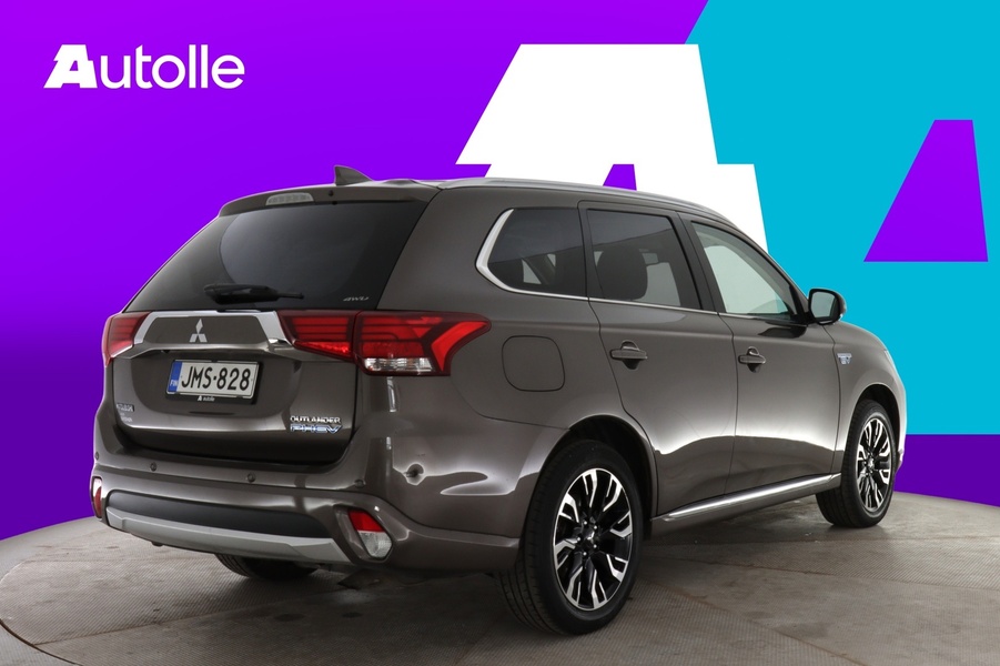 Mitsubishi Outlander PHEV vaihtoauto